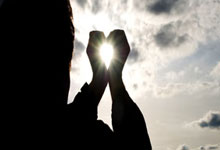 西班牙对决意大利，谁更有可能在大赛中笑到最后？